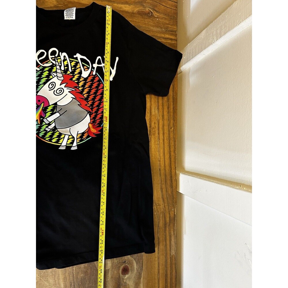 Hot Topic Pacific Womens Band T-Shirt Green Day Sz Small Rainbow Unicorn Black - Picture 5 of 5